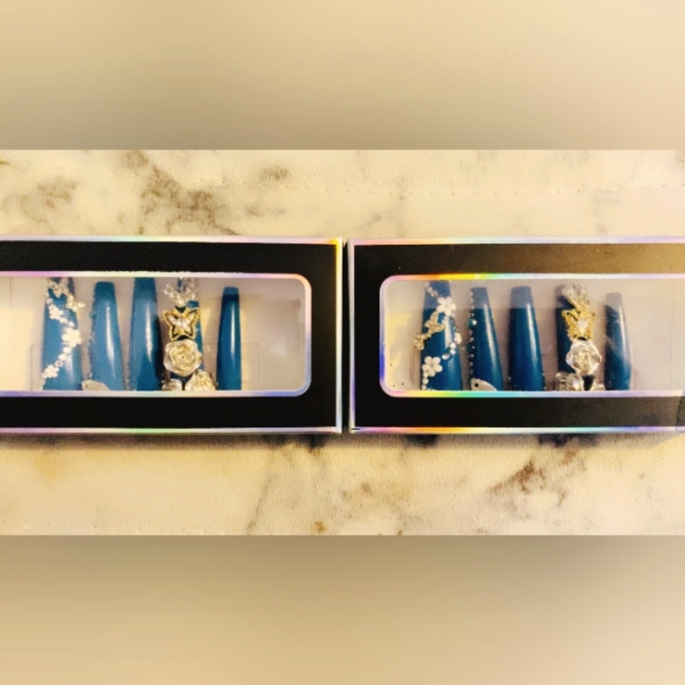 Press On Nails